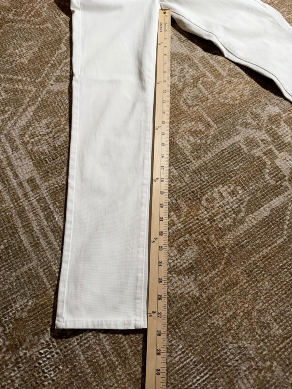 J McLaughlin Skinny White Women's Jeans - Classic Fit - Picture 2 of 7